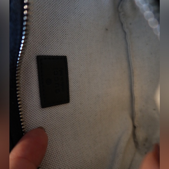 SOLD.  Gucci Belt bag small - Picture 6 of 7